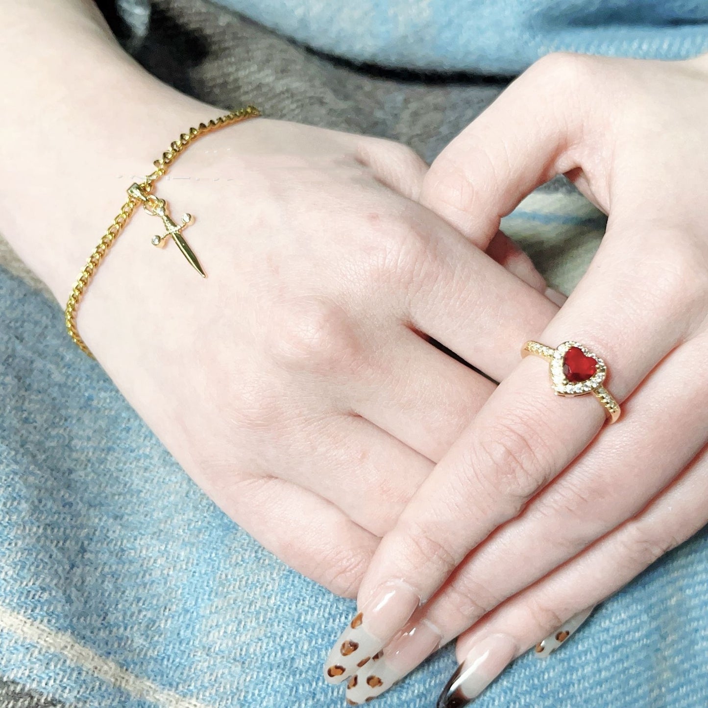 Ruby Bracelet Love Heart-shaped Ring Hollow Bracelet Suit