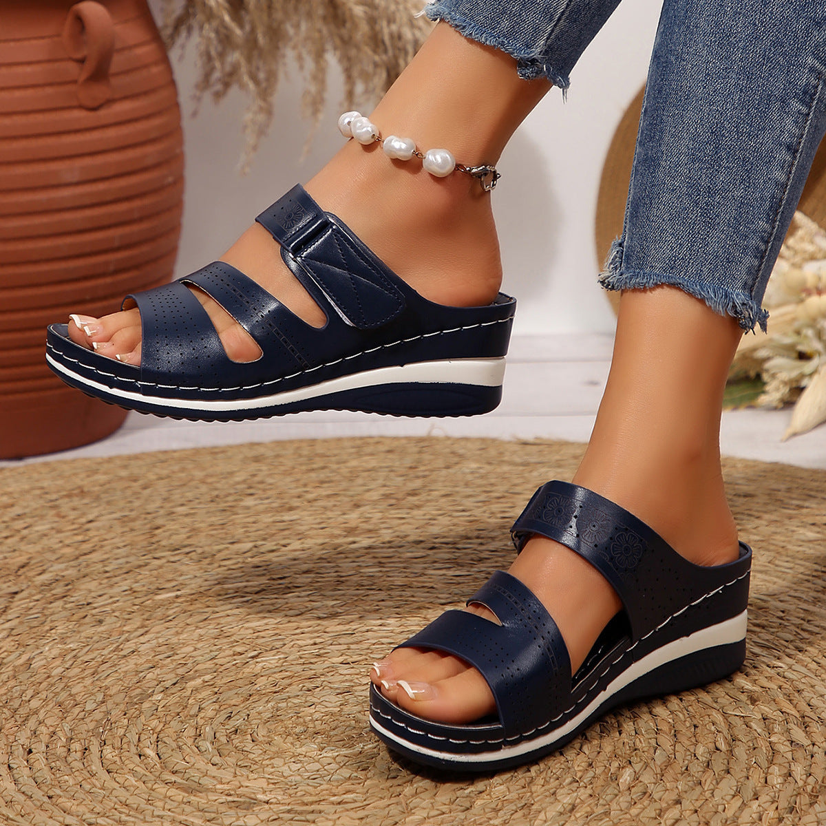 Wedgy slippers voor dames in grote maten