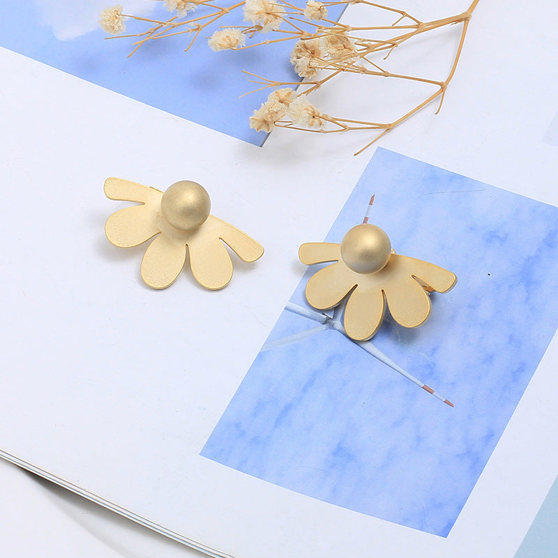 Fashion Office Lady Style Euros MAYSU Ring Earrings Women