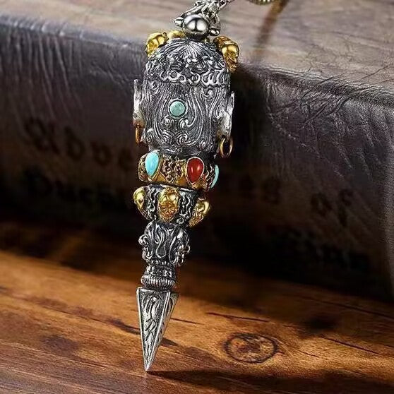 Domineering Personalized Ethnic Style Distressed Pendant Pendant