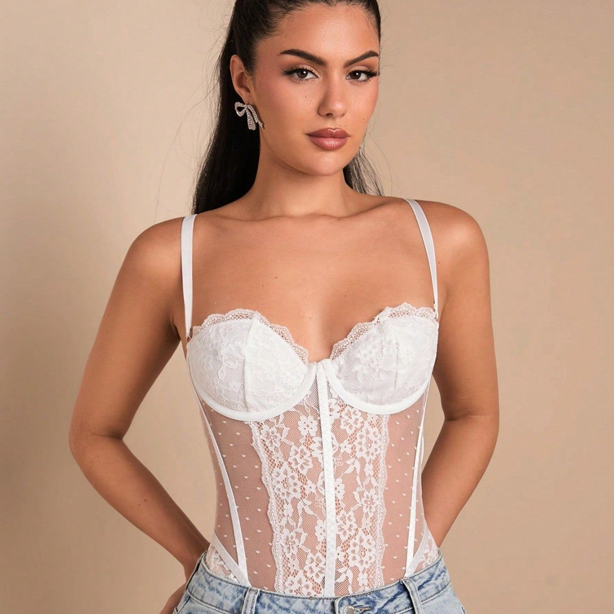 Pure Desire Wind Lace Floral Border Mesh Polka Dot Low-cut Jumpsuit met stalen ring