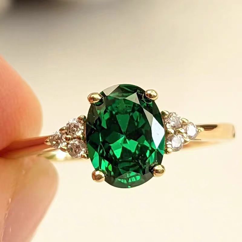European And American Emerald Women's Ring
