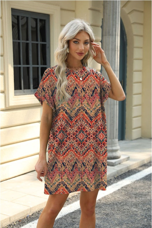 Loose Crew Neck Short Sleeve Printed Pocket Dress