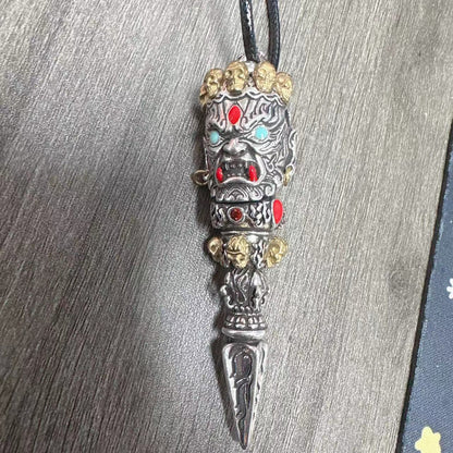 Domineering Personalized Ethnic Style Distressed Pendant Pendant
