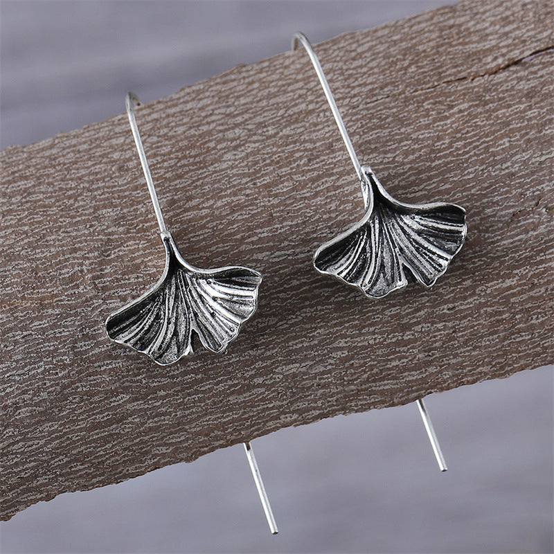Personality Art Temperament Leaf Earrings