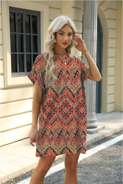 Loose Crew Neck Short Sleeve Printed Pocket Dress